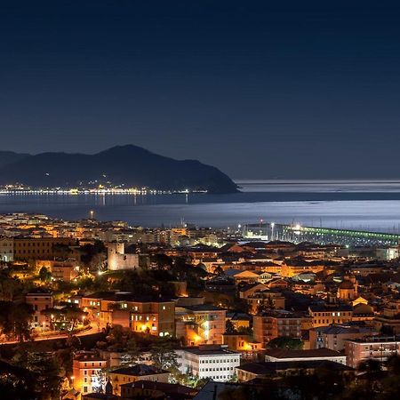 Апартаменти 039 - Casa Residenziale A Lavagna A 5 Minuti Dal Mare Екстер'єр фото